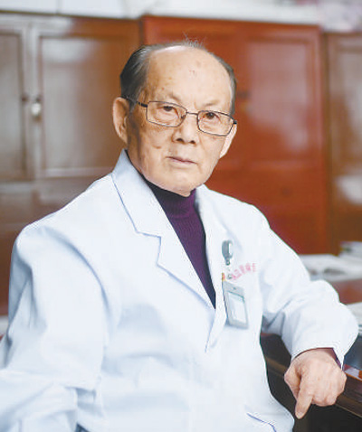 高原醫(yī)學事業(yè)的開拓者吳天一.jpg