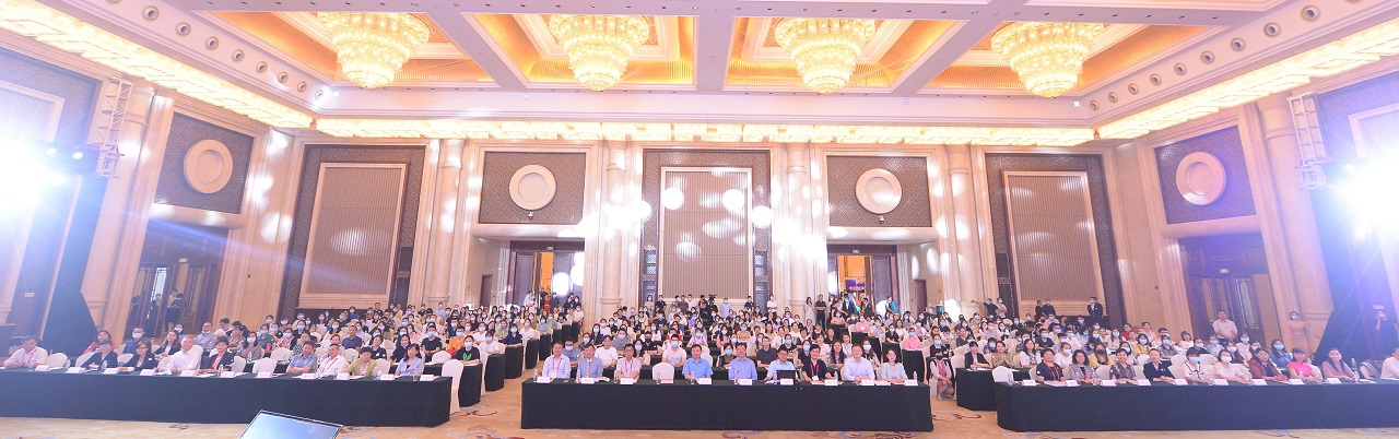 人員合影.jpg
