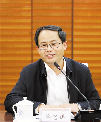 單忠德 中國工程院院士、南京航 空航天大學(xué)校長.jpg