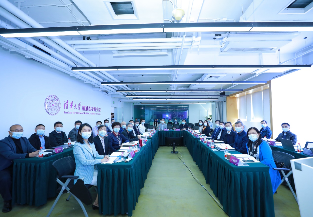 中國征服癌癥戰(zhàn)略研究—攻克肝癌行動(dòng)計(jì)劃中期匯報(bào) 會(huì)照片.png