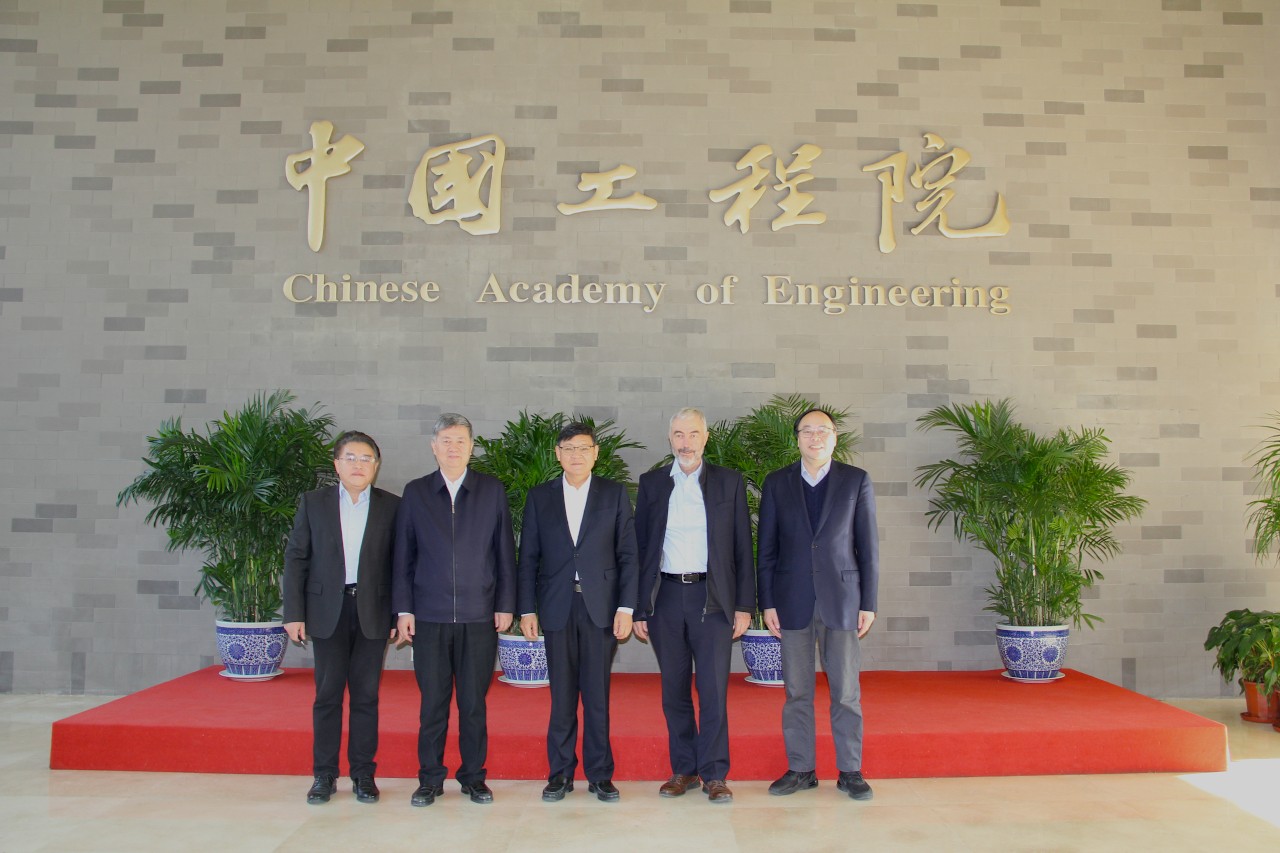 李曉紅會(huì)見(jiàn)格利高里·豪斯曼教授