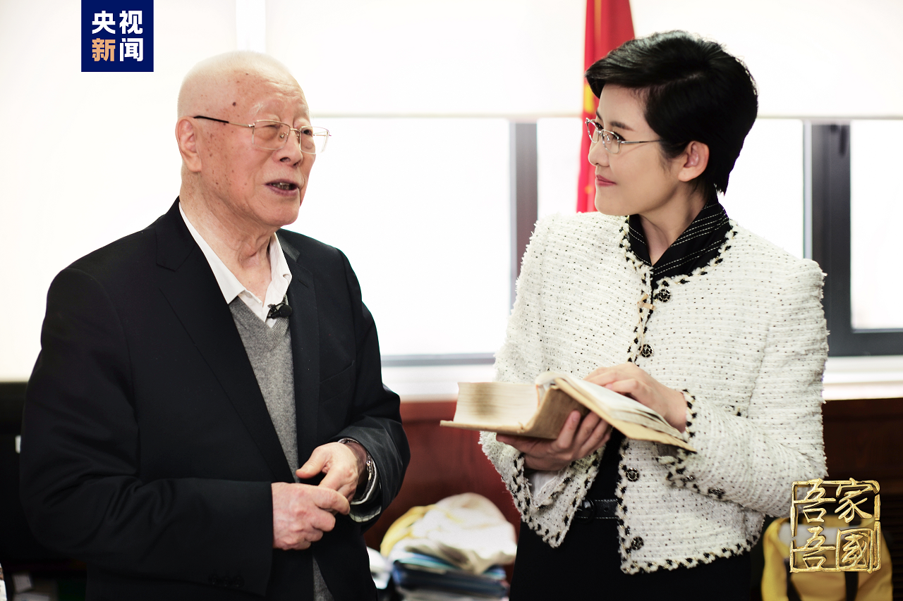 為生者權(quán) 替死者言丨《吾家吾國》獨(dú)家專訪著名法醫(yī)學(xué)家劉耀