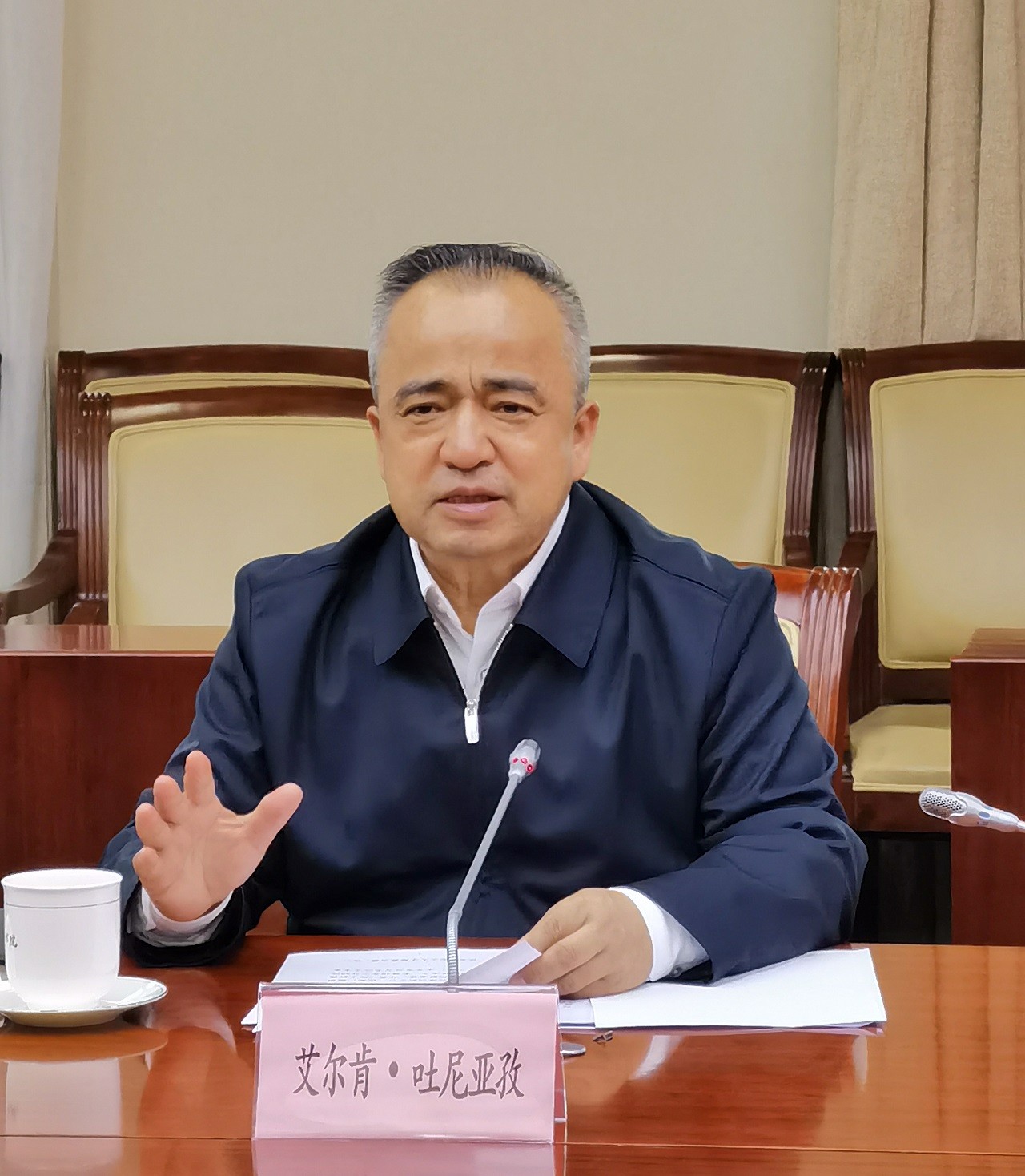 中國工程院與新疆維吾爾自治區(qū)政府舉行工作會談