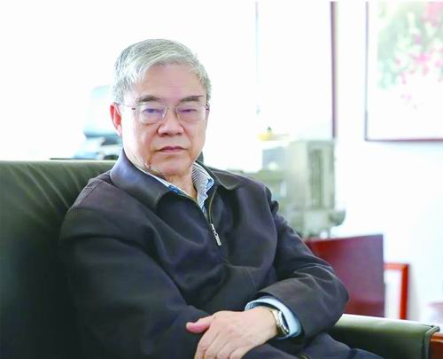 鄔賀銓：慧眼如炬的通信先鋒