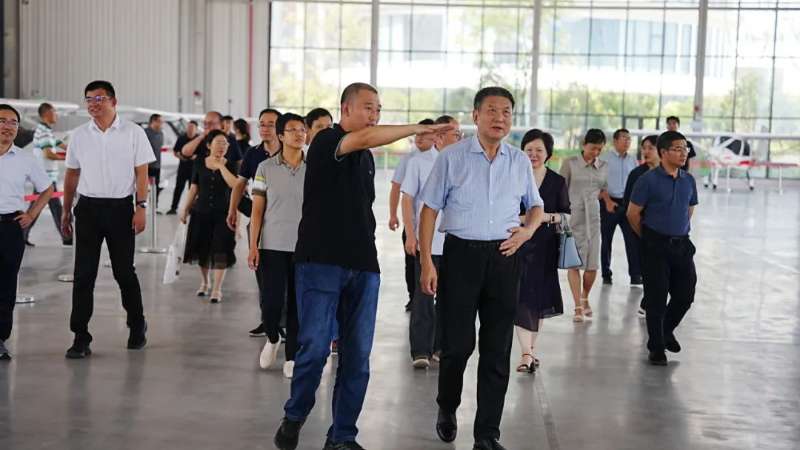 “低空經(jīng)濟(jì)產(chǎn)業(yè)化趨勢及江西前瞻布局研究”研討會在贛州召開