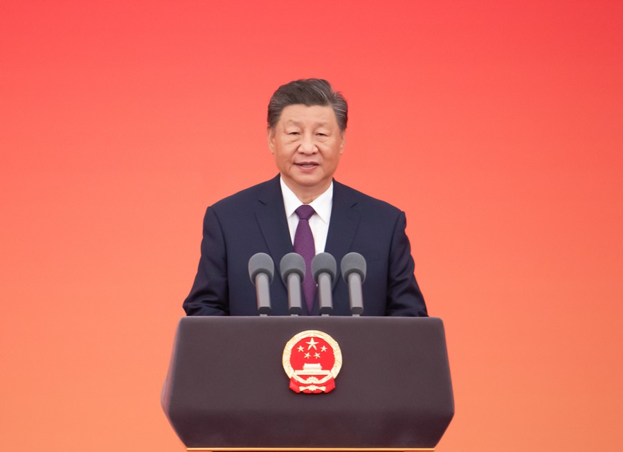 中華人民共和國國家勛章和國家榮譽稱號頒授儀式在京隆重舉行 習(xí)近平向國家勛章和國家榮譽稱號獲得者頒授勛章獎?wù)虏l(fā)表重要講話